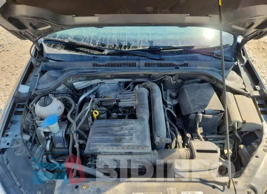 3VW2B7AJ8HM253074 Photo# 11
