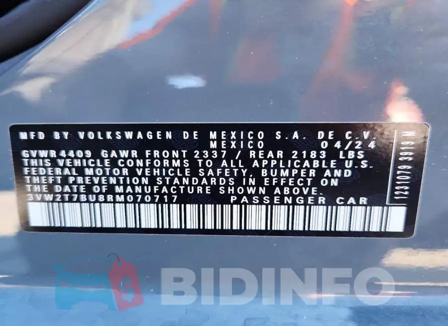 3VW2T7BU8RM070717 Photo# 12