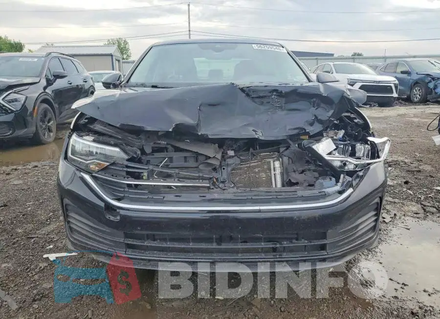 3VW7M7BU6RM032325 Photo# 5