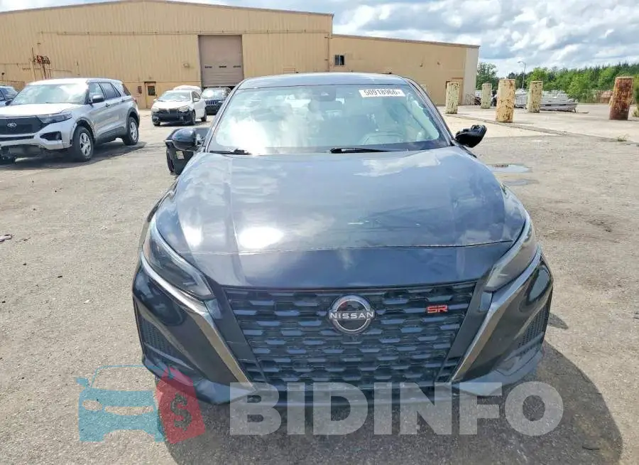 1N4BL4CV9PN318264 Photo# 5