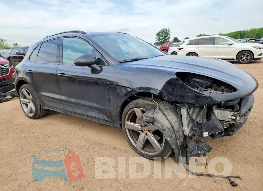 WP1AB2A51JLB37015 Photo# 4