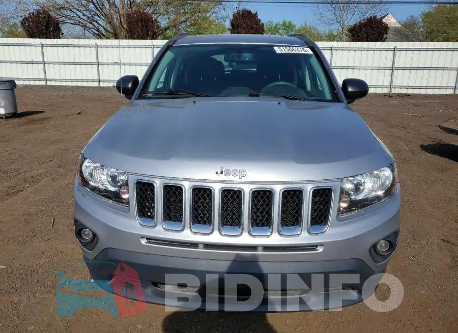 1C4NJCBA4HD123282 Photo# 5