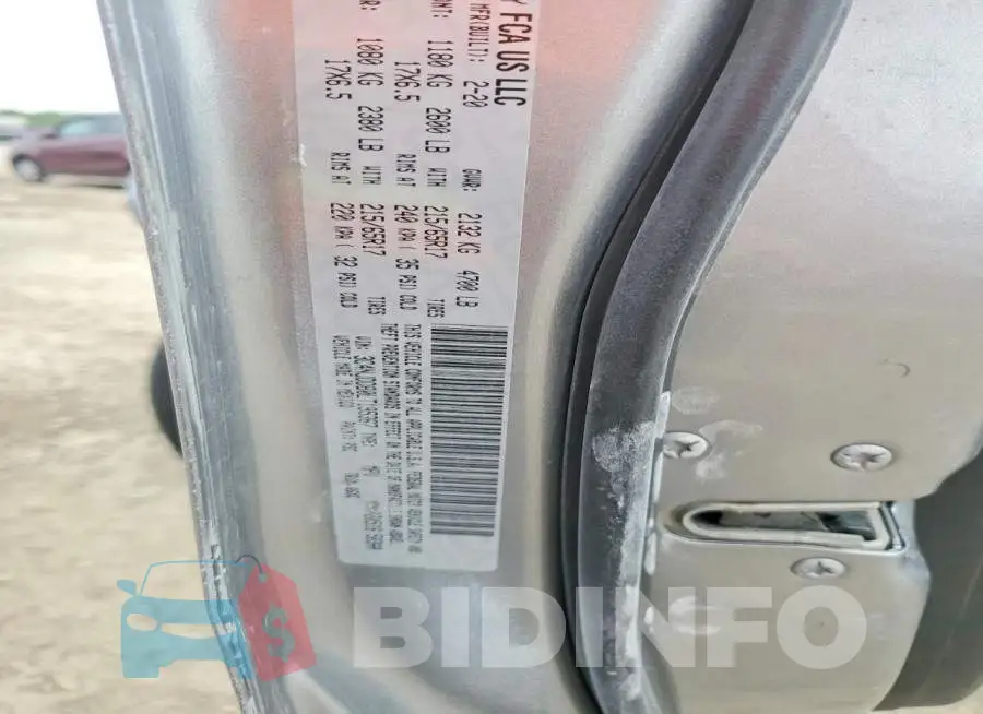 3C4NJDDB0LT195367 Photo# 14