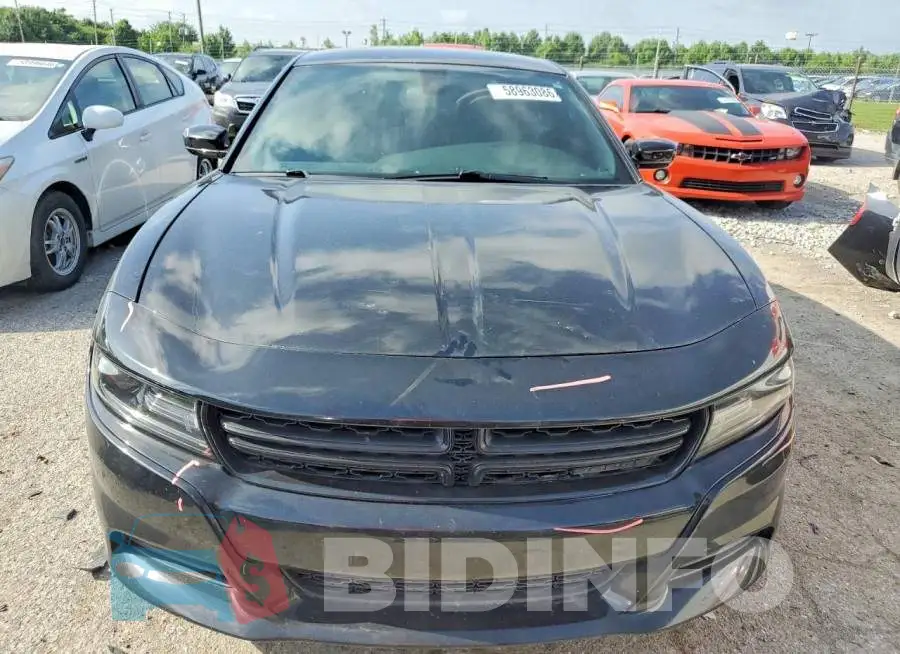 2C3CDXBG4KH753229 Photo# 5