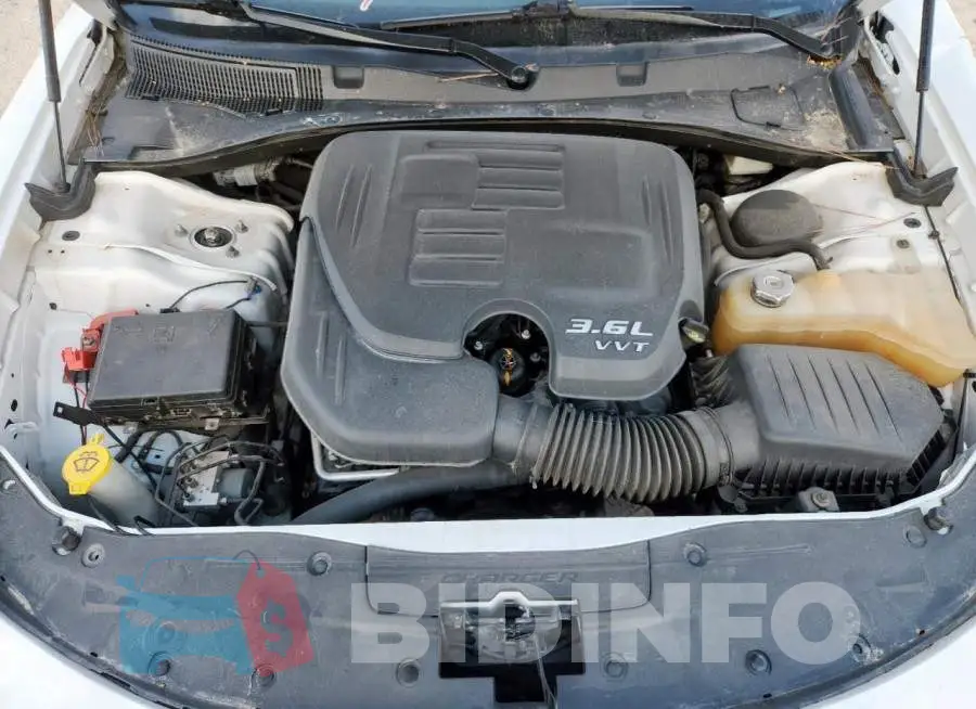 2C3CDXHG6NH240821 Photo# 11