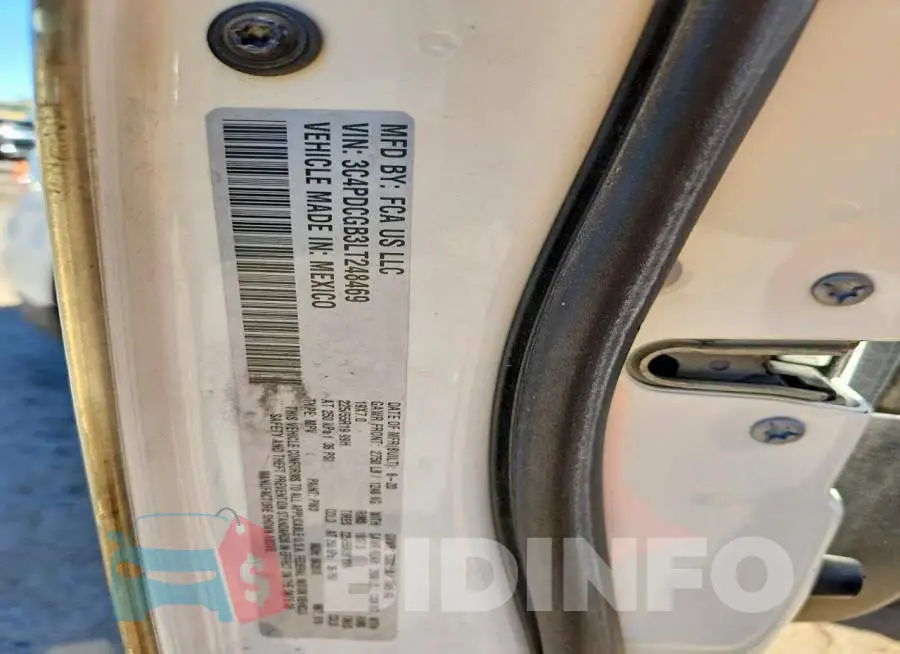 3C4PDCGB3LT248469 Photo# 13