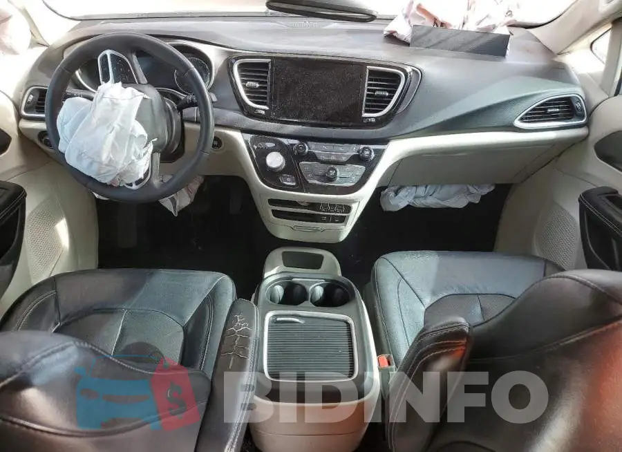 2C4RC1BG2NR140742 Photo# 8