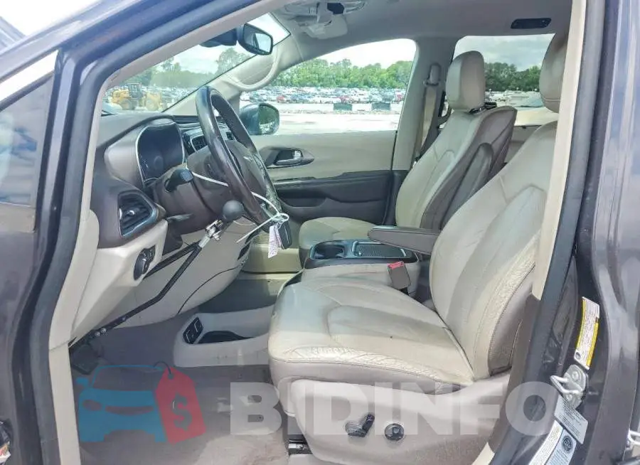 2C4RC1EG4HR622676 Photo# 7