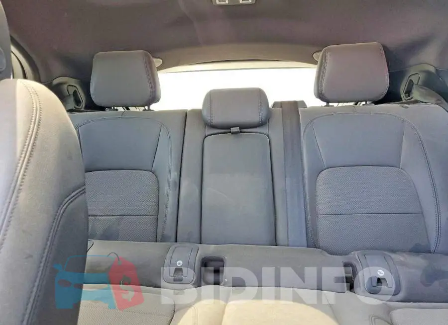 SADHB2S17K1F63601 Photo# 10