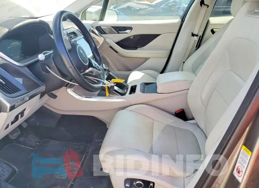SADHD2S13K1F70216 Photo# 7