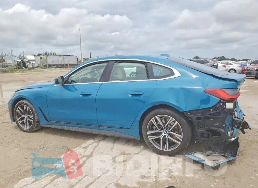 WBA33FB01SFU86867 Photo# 2
