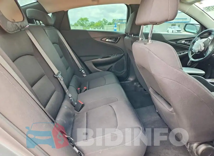 1G1ZG5STXRF112153 Photo# 10