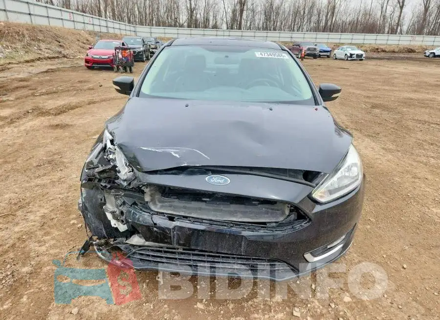 1FADP3J2XJL252052 Photo# 5