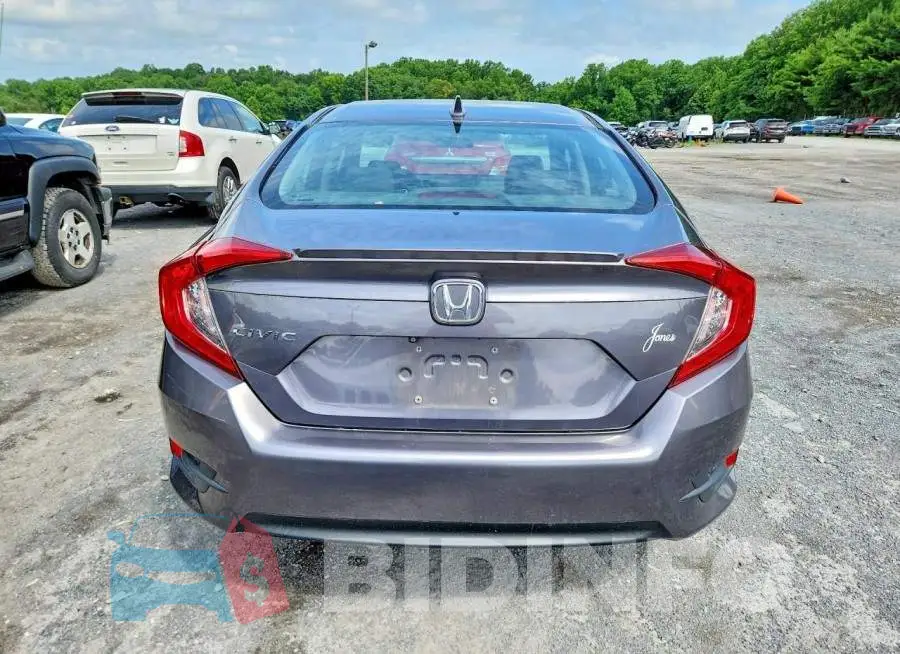 19XFC1F37HE210235 Photo# 6