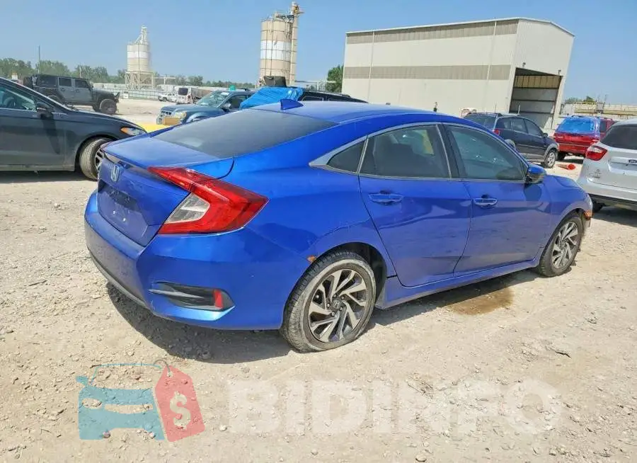19XFC2F71HE004739 Photo# 3
