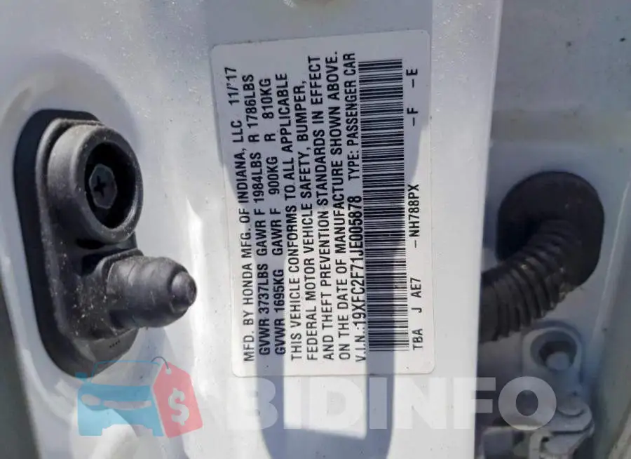 19XFC2F71JE005878 Photo# 12