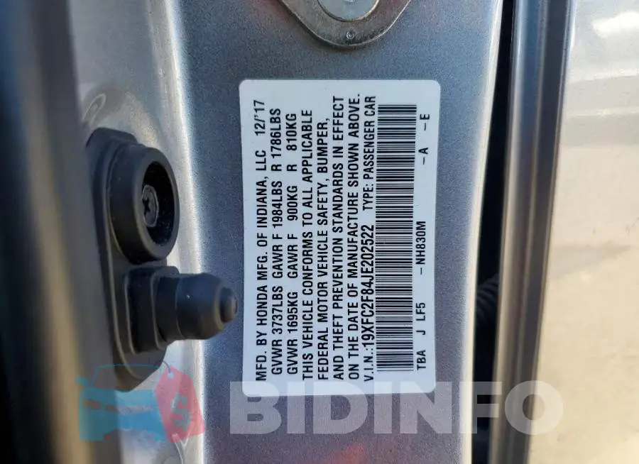 19XFC2F84JE202522 Photo# 12