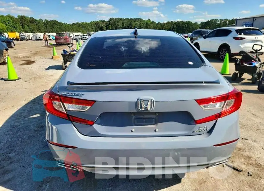 1HGCV2F34MA023858 Photo# 6