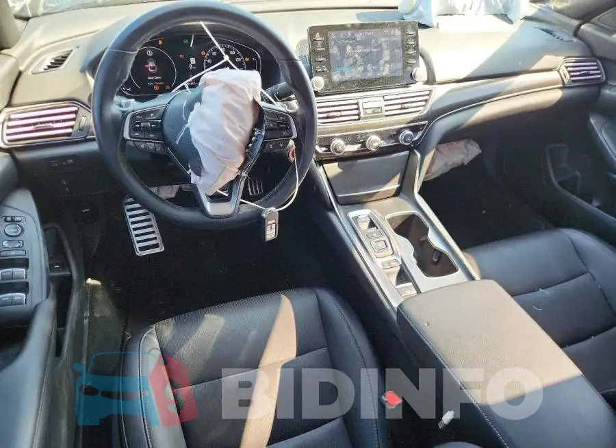 1HGCV2F34MA023858 Photo# 8