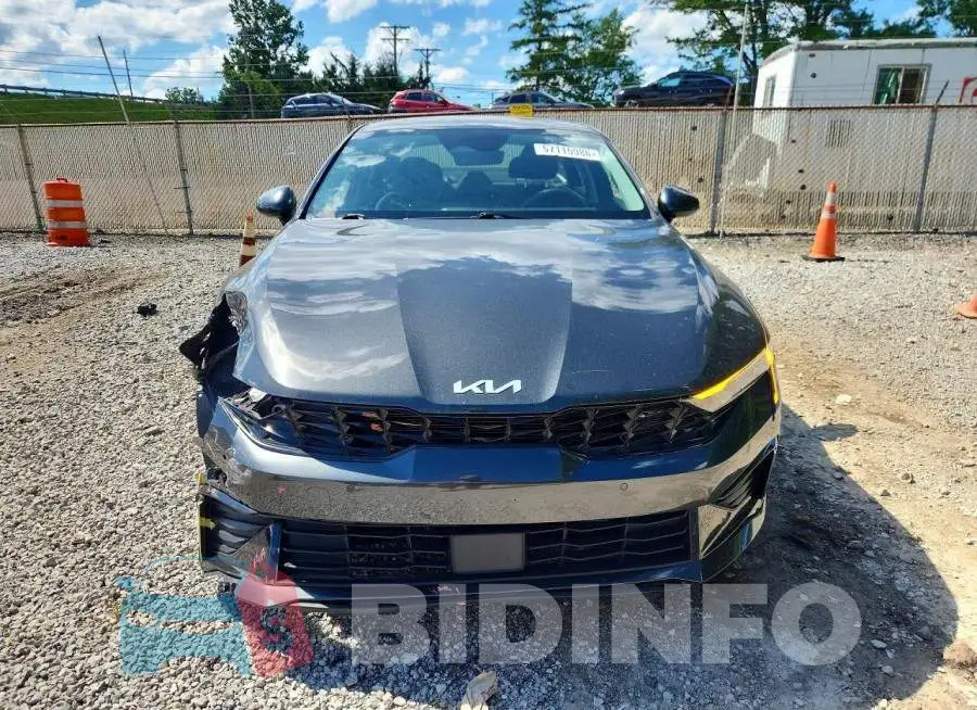 KNAG24J72S5282981 Photo# 5
