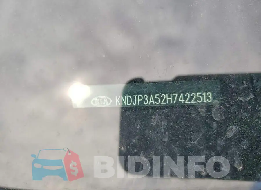 KNDJP3A52H7422513 Photo# 13