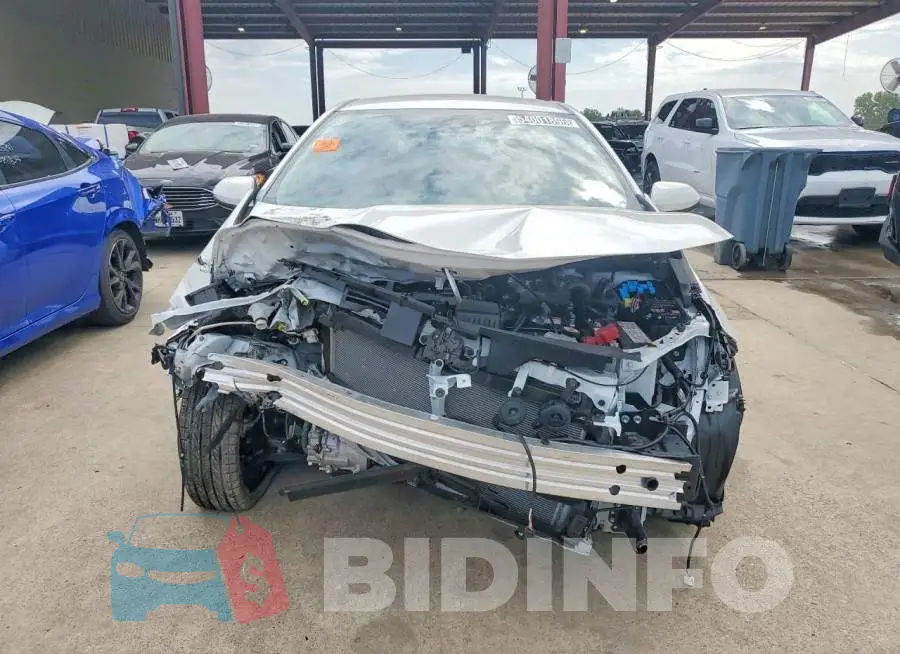 JTDBCMFE1T3122797 Photo# 5