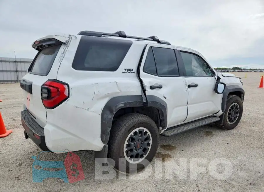 JTEVA5BR2T5115844 Photo# 3