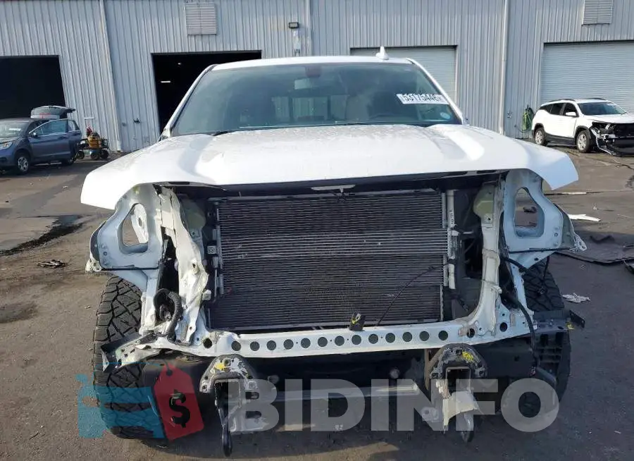 3GTU9DED7MG168813 Photo# 5