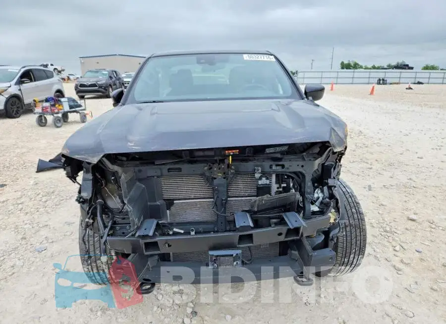 1N6ED1EK7PN604357 Photo# 5
