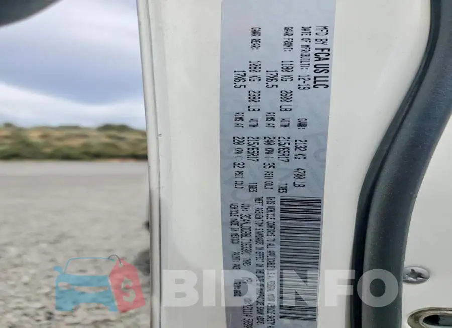 3C4NJDDB8LT163301 Photo# 14
