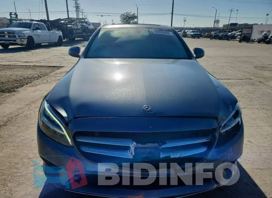 55SWF8DB1KU286799 Photo# 5