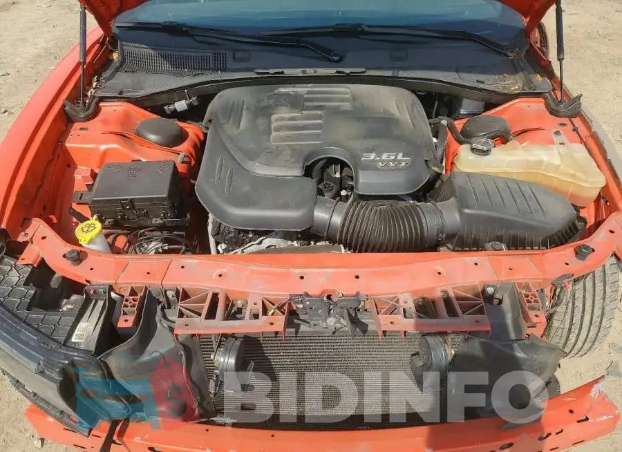 2C3CDXBG8MH632450 Photo# 11