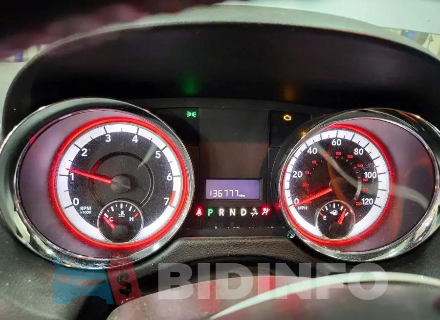 2C4RDGCG3KR771218 Photo# 9