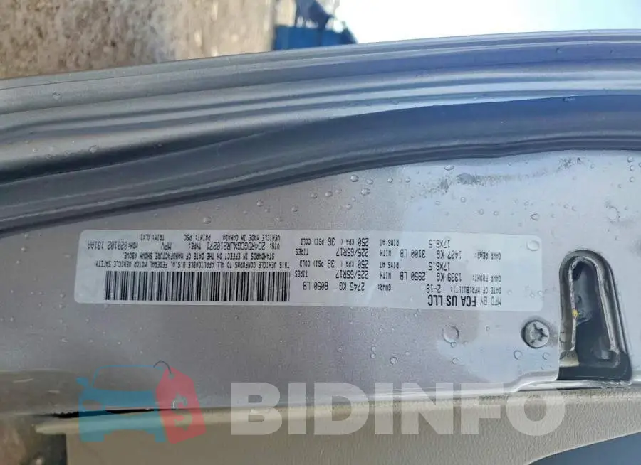 2C4RDGCGXJR210271 Photo# 13
