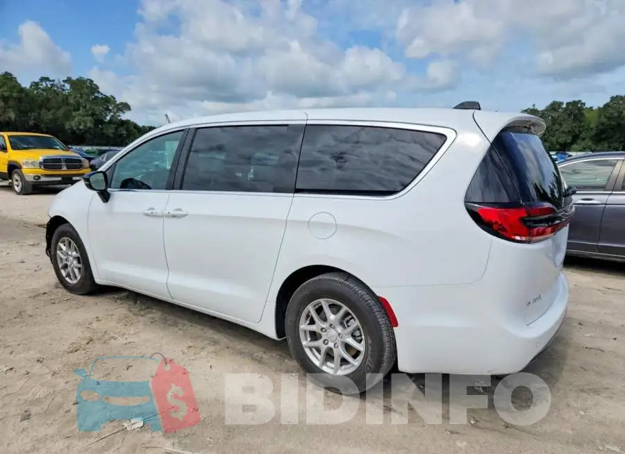 2C4RC1BG5VR566411 Photo# 2