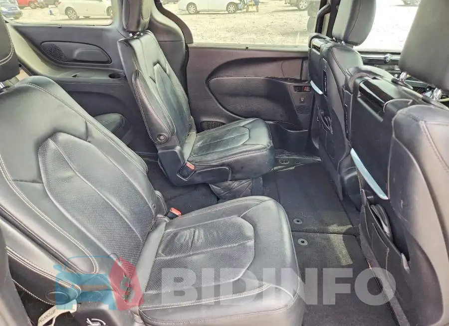 2C4RC1EG9KR702286 Photo# 11