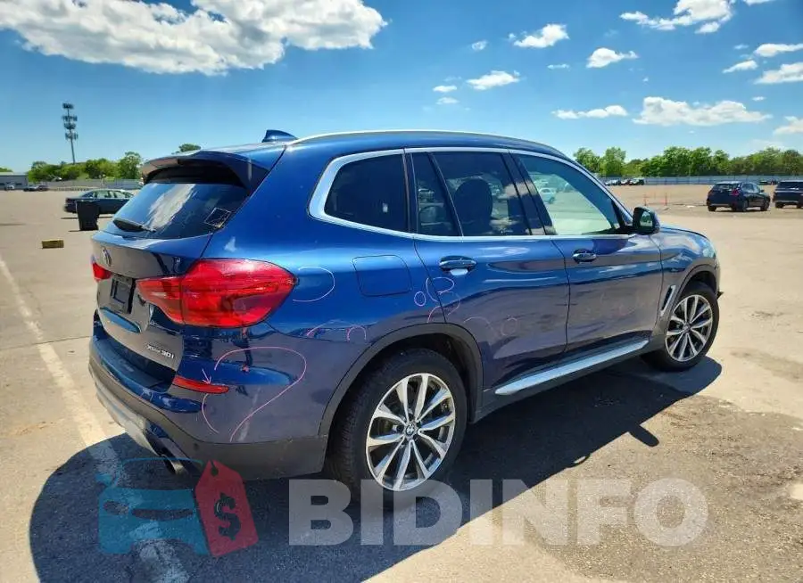 5UXTR9C50KLD94147 Photo# 3