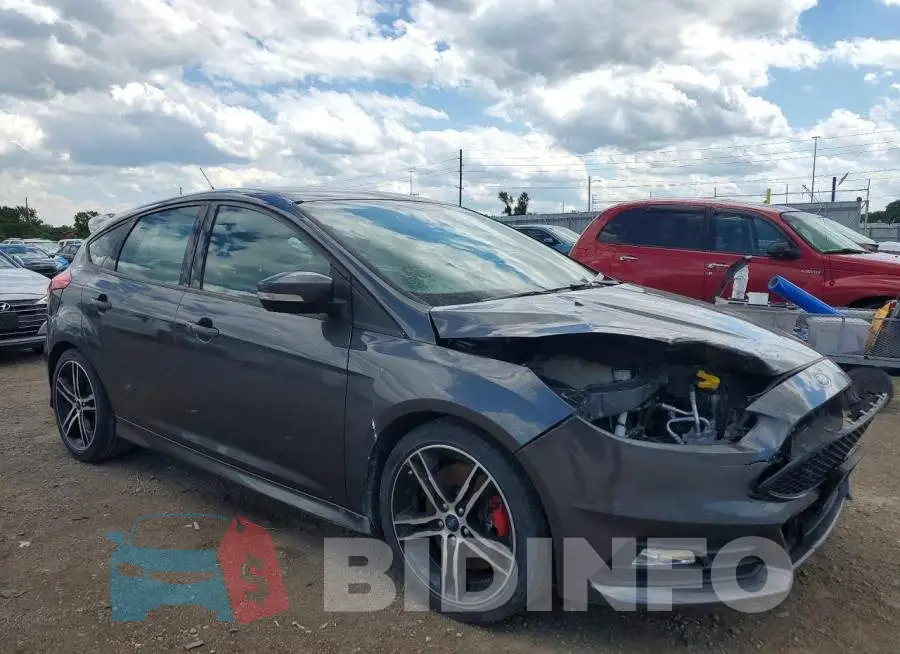 1FADP3L97HL323356 Photo# 4