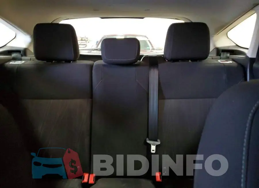 1FADP3M28JL323891 Photo# 10