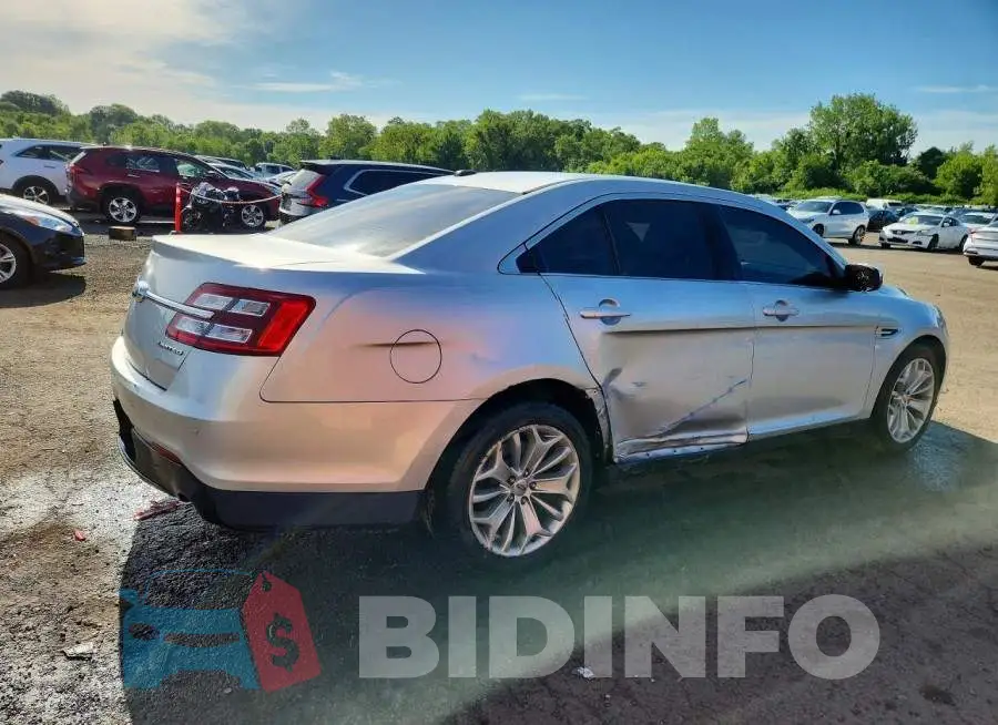 1FAHP2F85HG111885 Photo# 3