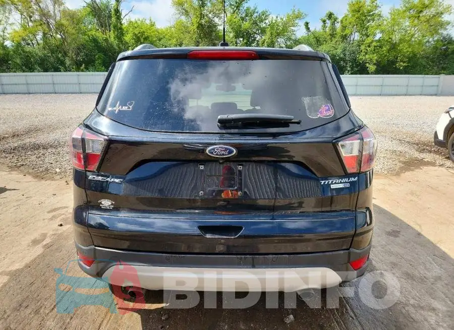1FMCU9J97HUD50132 Photo# 6