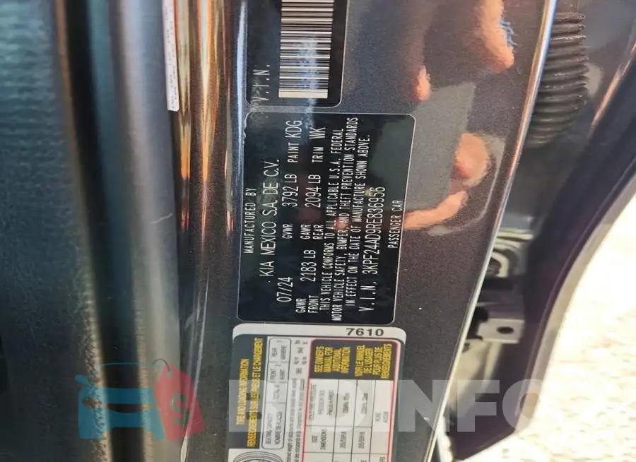 3KPF24AD9RE836956 Photo# 13