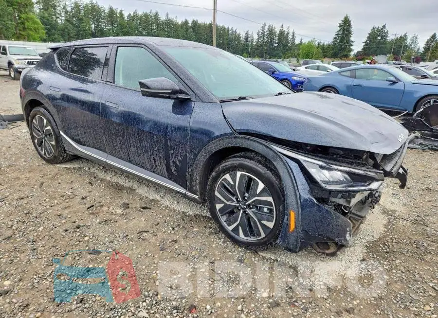 KNDC34LBXP5612292 Photo# 4