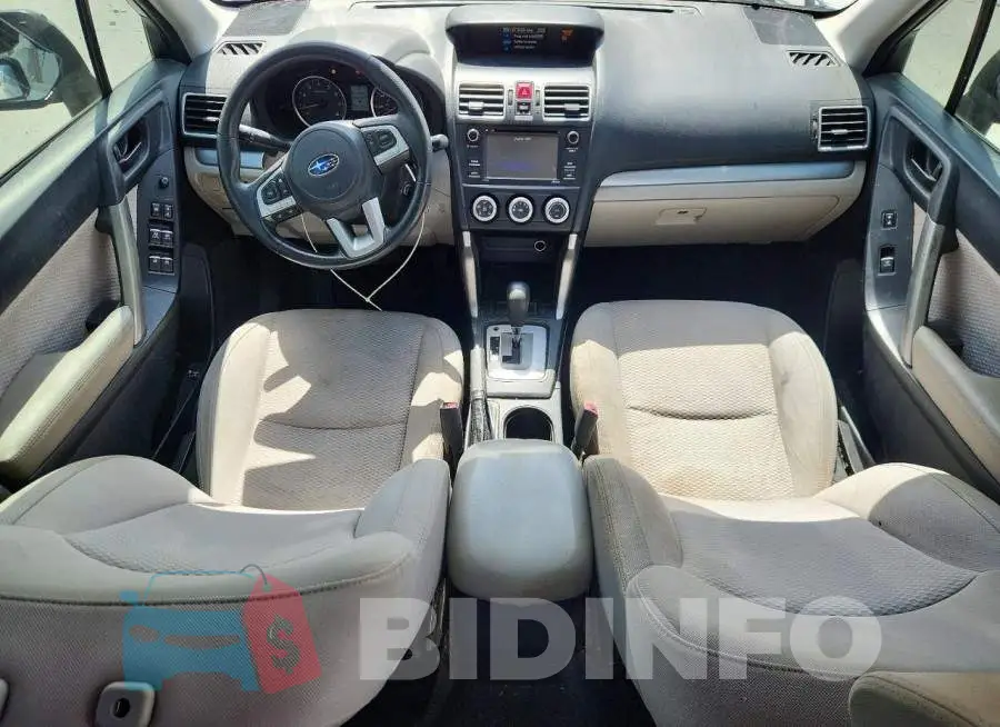 JF2SJABC1HH810318 Photo# 8