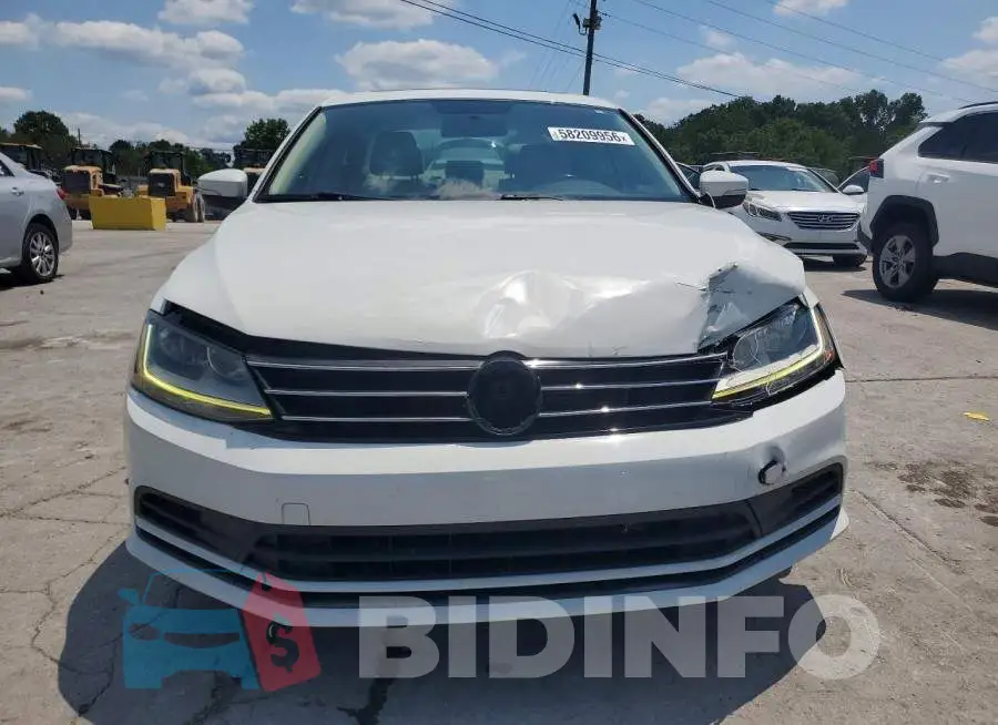 3VWDB7AJ5HM254689 Photo# 5