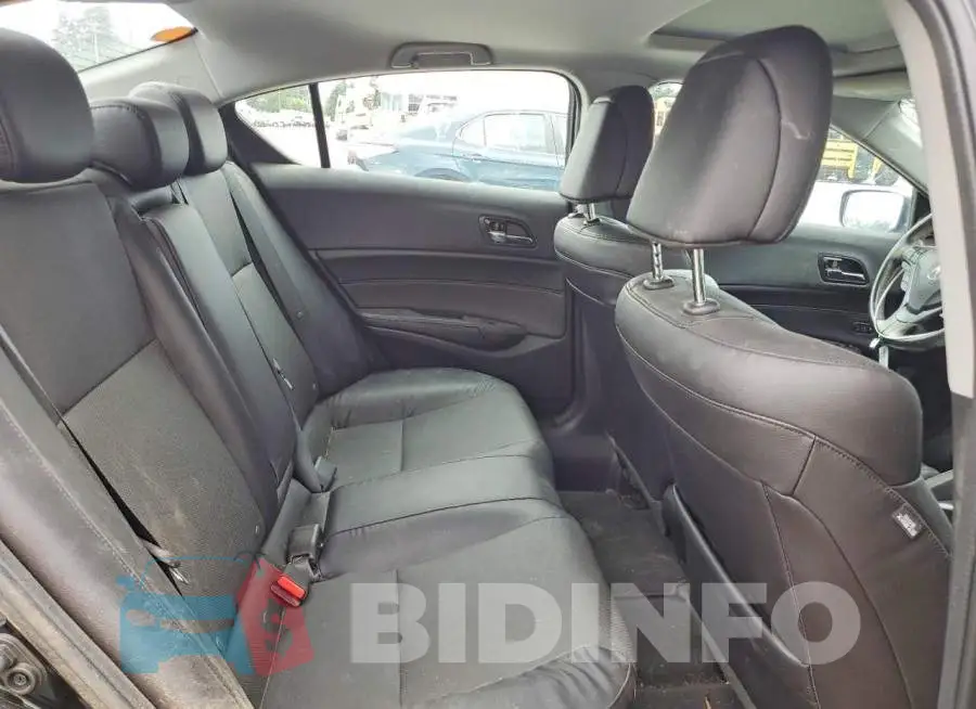 19UDE2F76HA005990 Photo# 10