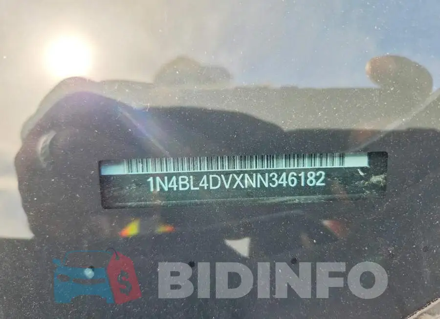 1N4BL4DVXNN346182 Photo# 12