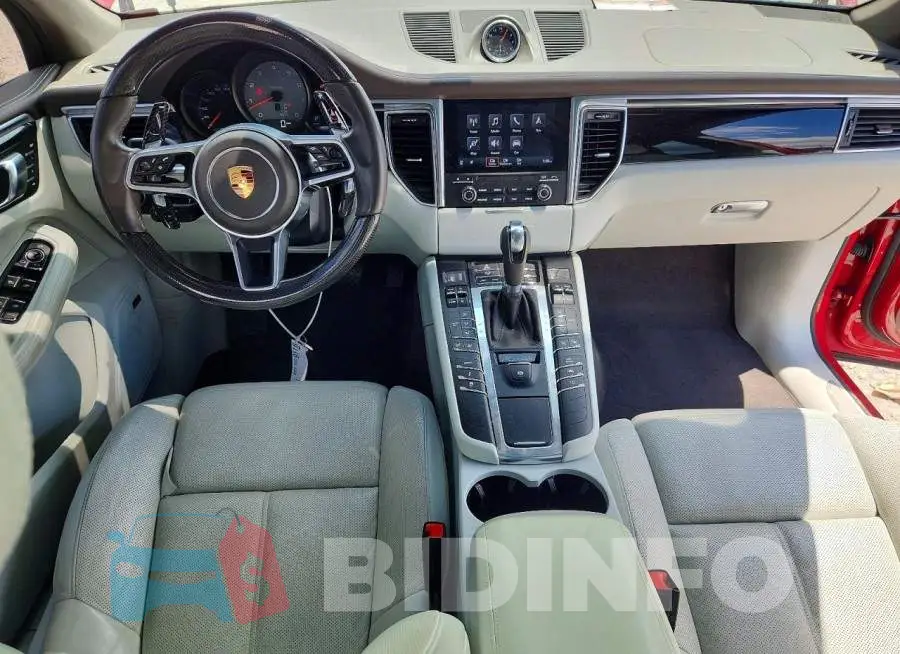 WP1AB2A55JLB36899 Photo# 8