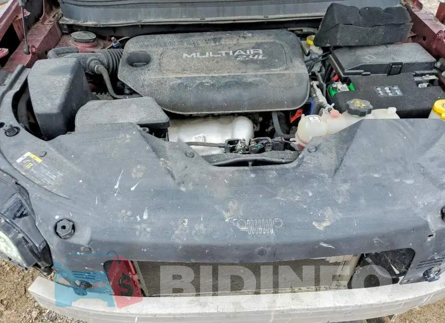 1C4PJLCB9KD206374 Photo# 11