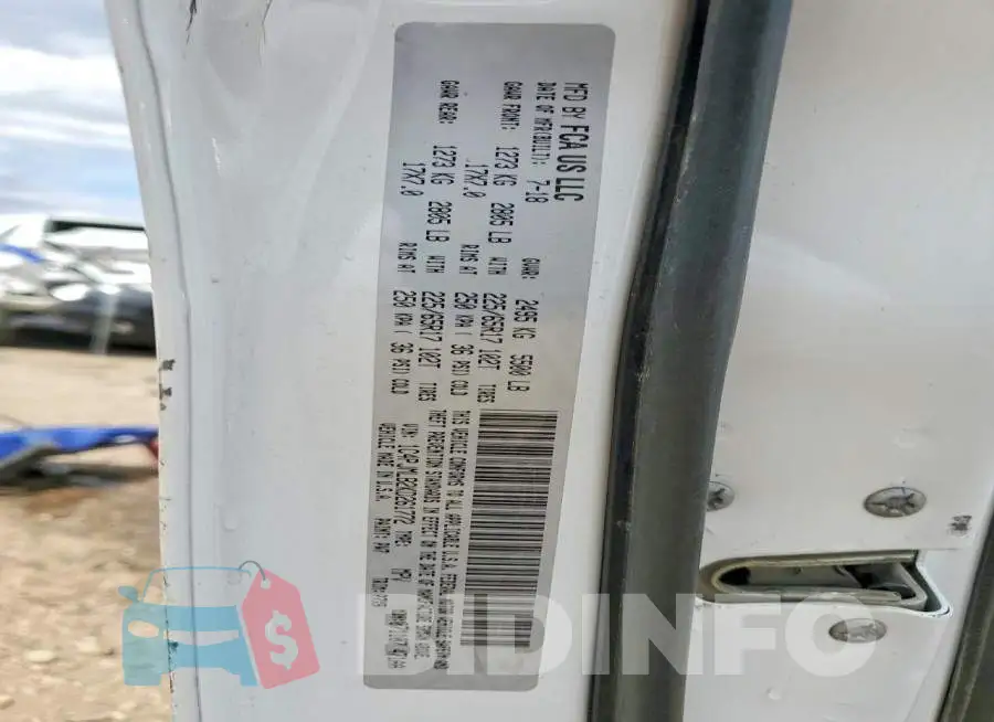 1C4PJMLB2KD261772 Photo# 12